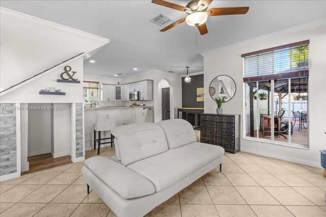 14027 SW 274th Ter, Homestead, FL 33032