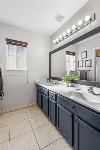 14027 SW 274th Ter, Homestead, FL 33032