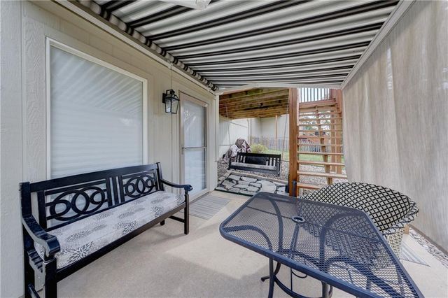 21475 W 121st Street, Olathe, KS 66061
