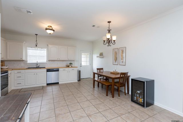 33827 Perkins Crossing Rd, Walker, LA 70785