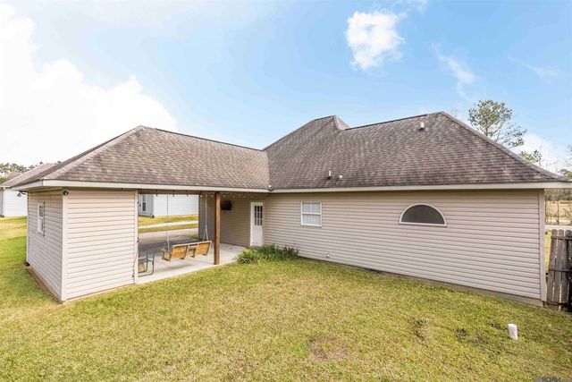 33827 Perkins Crossing Rd, Walker, LA 70785