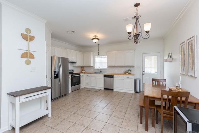 33827 Perkins Crossing Rd, Walker, LA 70785