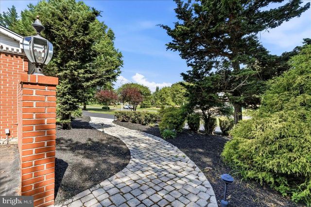 83 CARAVEL DR, Bear, DE 19701