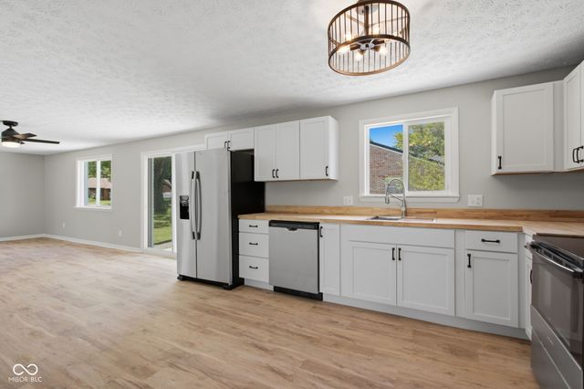 4349 Alhambra Drive, Anderson, IN 46013
