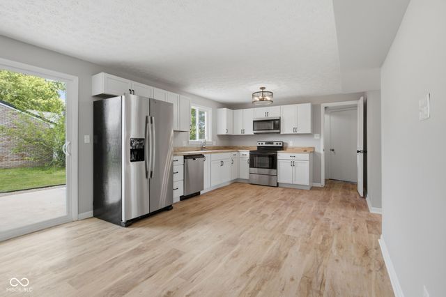 4349 Alhambra Drive, Anderson, IN 46013