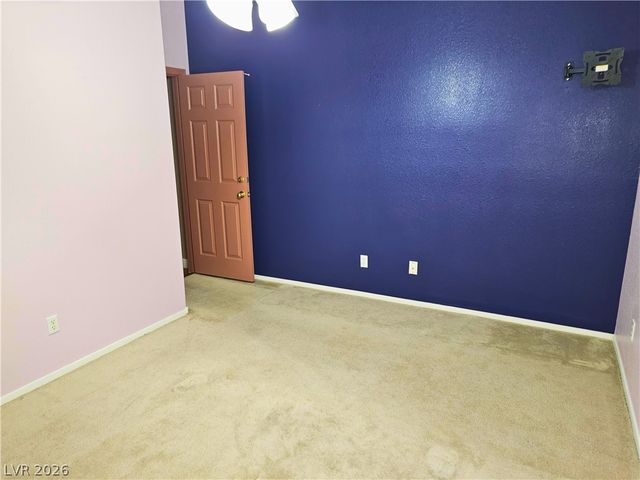 5932 Crestmont Drive, North Las Vegas, NV 89031