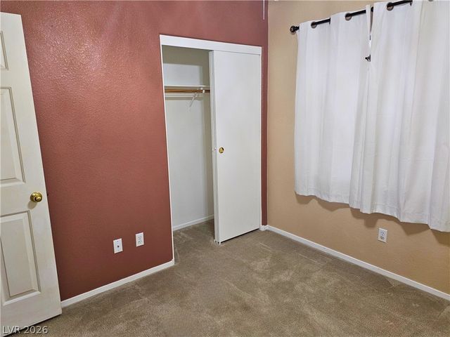 5932 Crestmont Drive, North Las Vegas, NV 89031