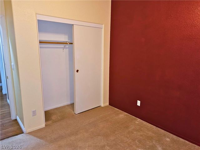 5932 Crestmont Drive, North Las Vegas, NV 89031