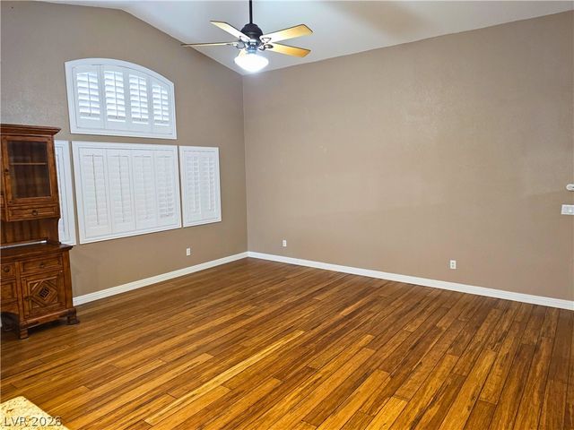 5932 Crestmont Drive, North Las Vegas, NV 89031