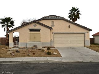 5932 Crestmont Drive, North Las Vegas, NV 89031