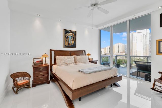 3131 NE 188th Street 2-1004, Aventura, FL 33180
