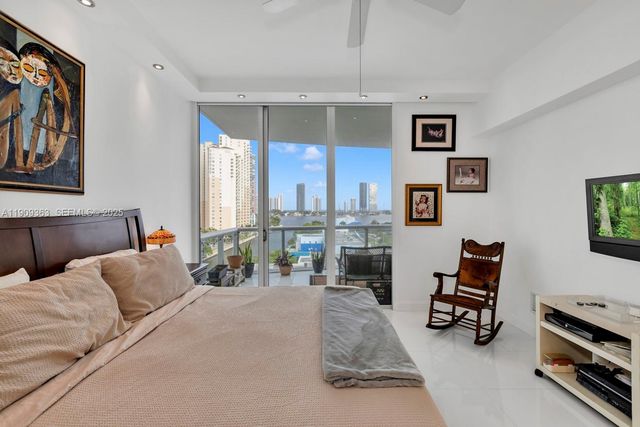 3131 NE 188th Street 2-1004, Aventura, FL 33180