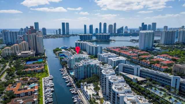 3131 NE 188th Street 2-1004, Aventura, FL 33180