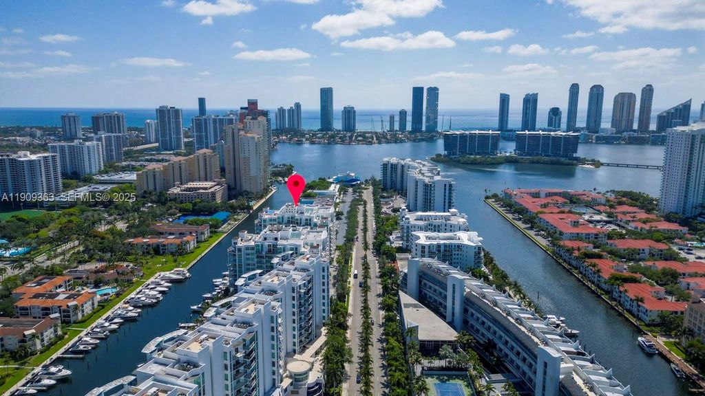 3131 NE 188th Street 2-1004, Aventura, FL 33180