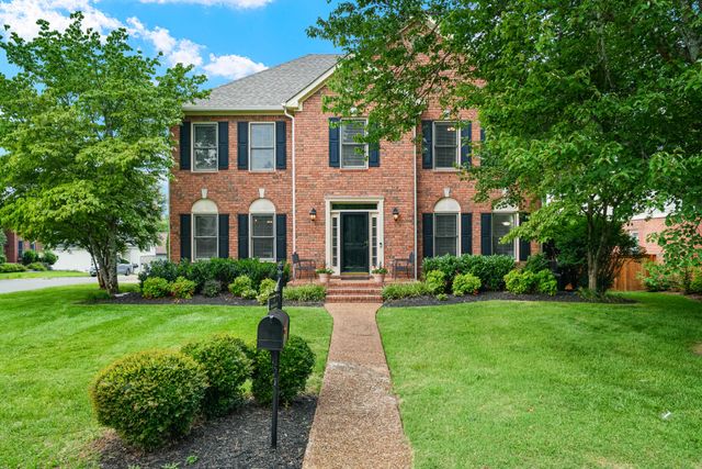 417 Ridgestone Dr, Franklin, TN 37064