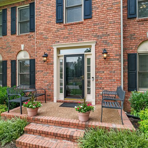 417 Ridgestone Dr, Franklin, TN 37064