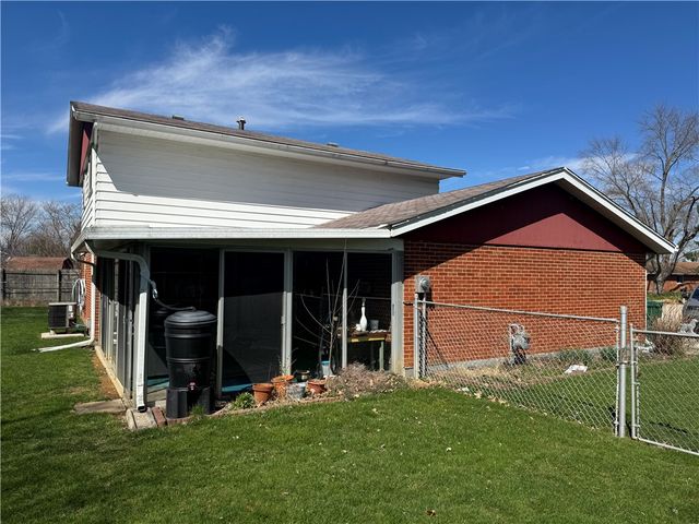 6 Danzig Lane, Fairborn, OH 45324