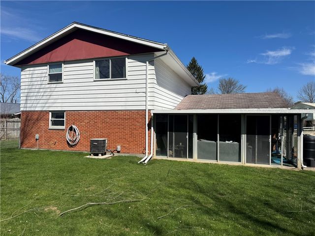 6 Danzig Lane, Fairborn, OH 45324