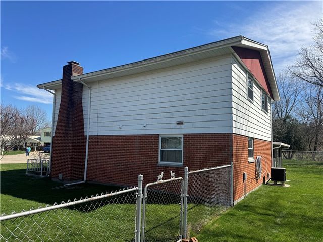 6 Danzig Lane, Fairborn, OH 45324