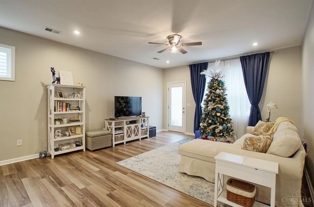 5805 Parkview Lane, Miami Twp, OH 45150