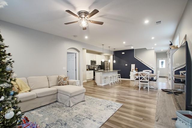 5805 Parkview Lane, Miami Twp, OH 45150