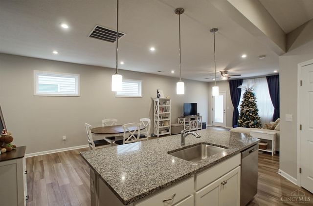 5805 Parkview Lane, Miami Twp, OH 45150