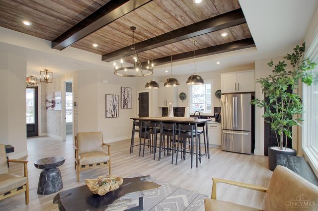 5805 Parkview Lane, Miami Twp, OH 45150