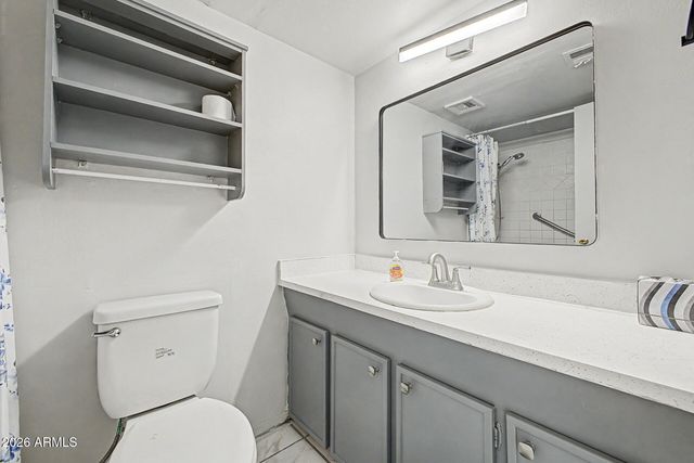 2549 W Rose Lane A-113, Phoenix, AZ 85017