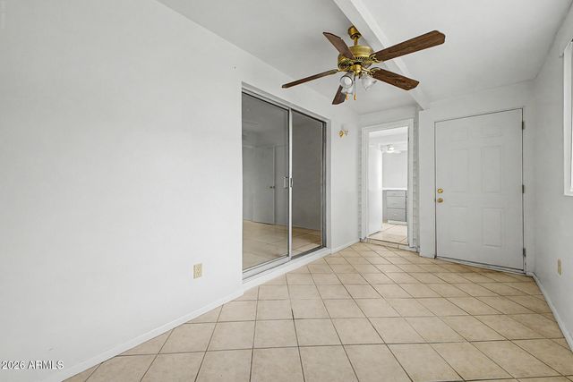2549 W Rose Lane A-113, Phoenix, AZ 85017