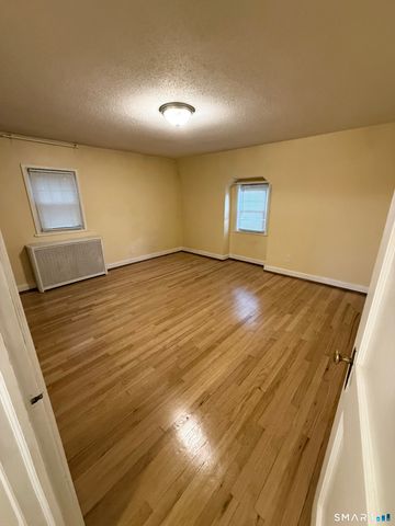 54 Harding Avenue, Newington, CT 06111