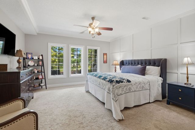6215 Utica Ridge Road 104, Davenport, IA 52807