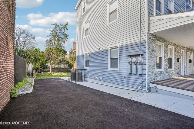 170 Seaman Street 2, New Brunswick, NJ 08901