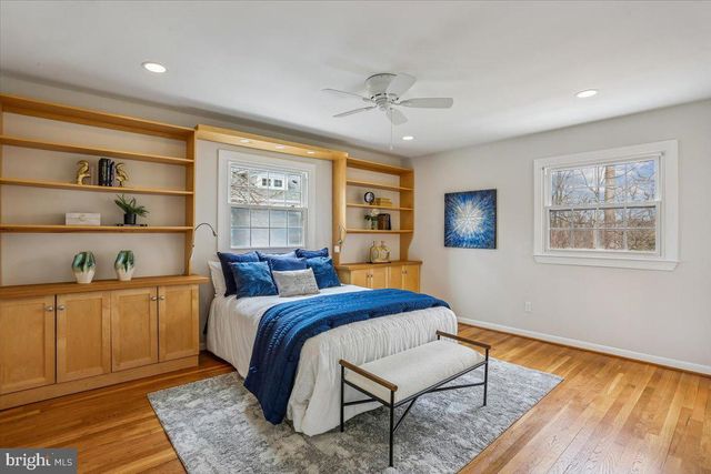 11011 MONTROSE AVE, Garrett Park, MD 20896