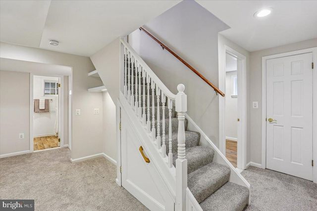 11011 MONTROSE AVE, Garrett Park, MD 20896