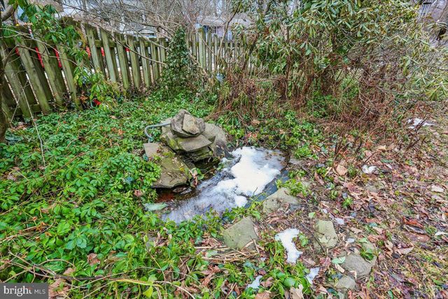 11011 MONTROSE AVE, Garrett Park, MD 20896