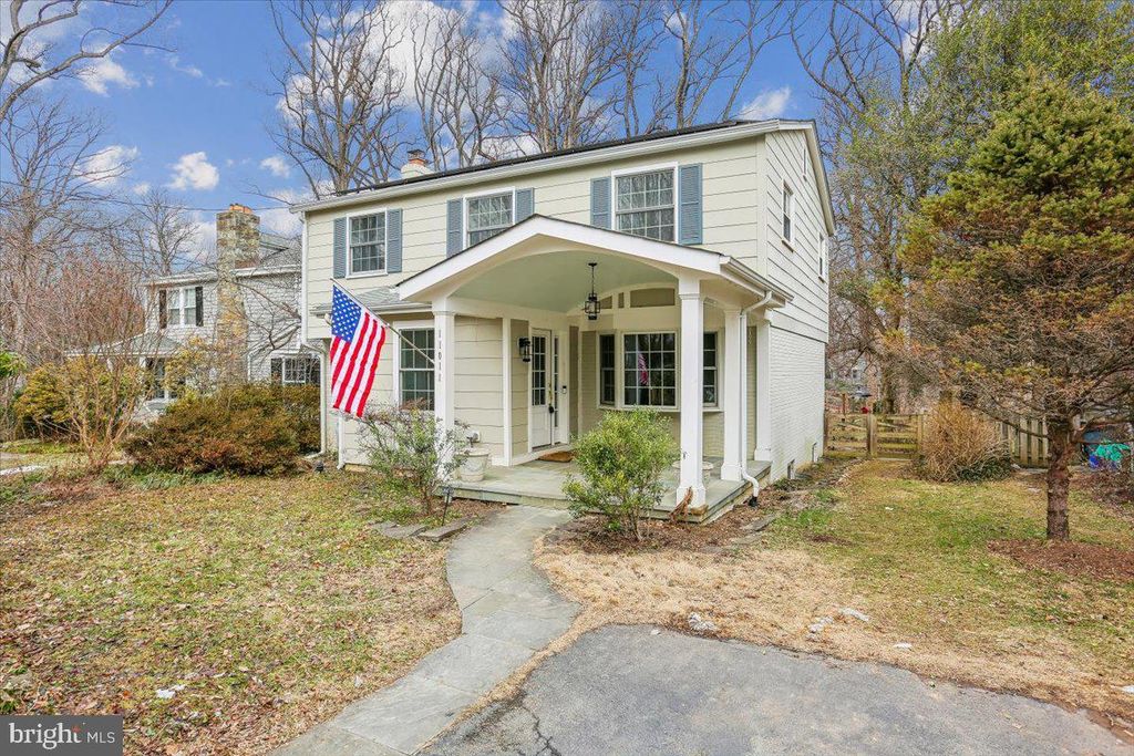 11011 MONTROSE AVE, Garrett Park, MD 20896