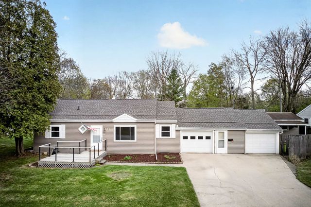 8 Kim Court, Midland, MI 48642