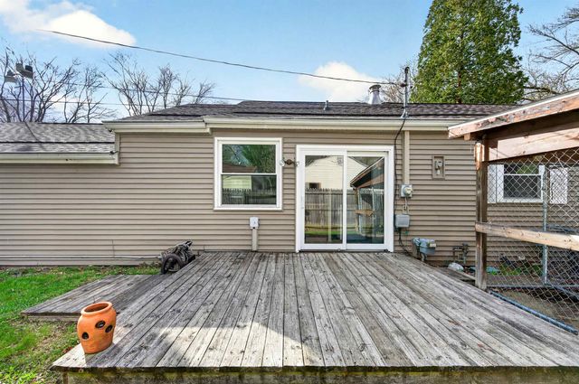 8 Kim Court, Midland, MI 48642