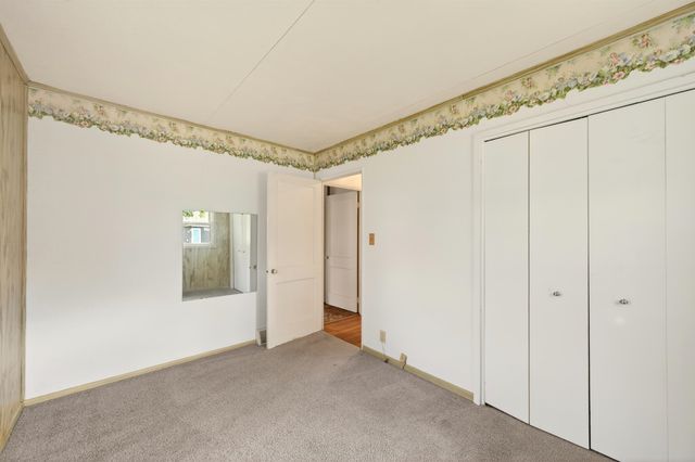 8 Kim Court, Midland, MI 48642