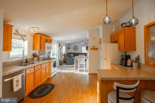 31671 LAKEVIEW DR, Ocean View, DE 19970