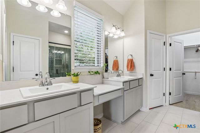 124 Fountain Grass Drive, San Marcos, TX 78666