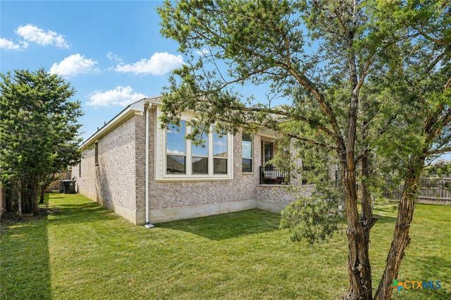 124 Fountain Grass Drive, San Marcos, TX 78666