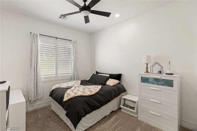 725 Porto Mio Way, Las Vegas, NV 89138