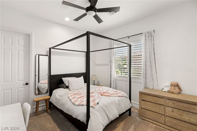 725 Porto Mio Way, Las Vegas, NV 89138