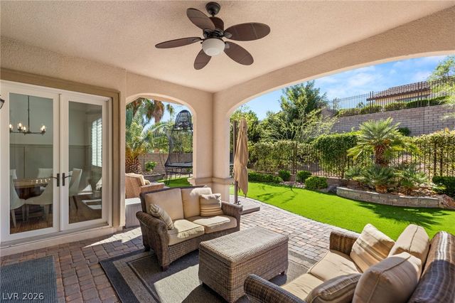 725 Porto Mio Way, Las Vegas, NV 89138