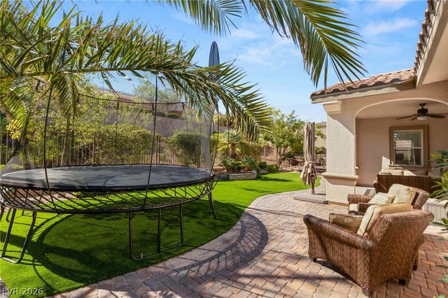 725 Porto Mio Way, Las Vegas, NV 89138