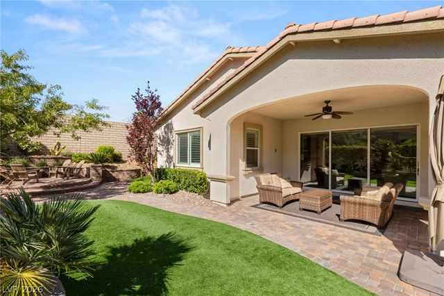 725 Porto Mio Way, Las Vegas, NV 89138