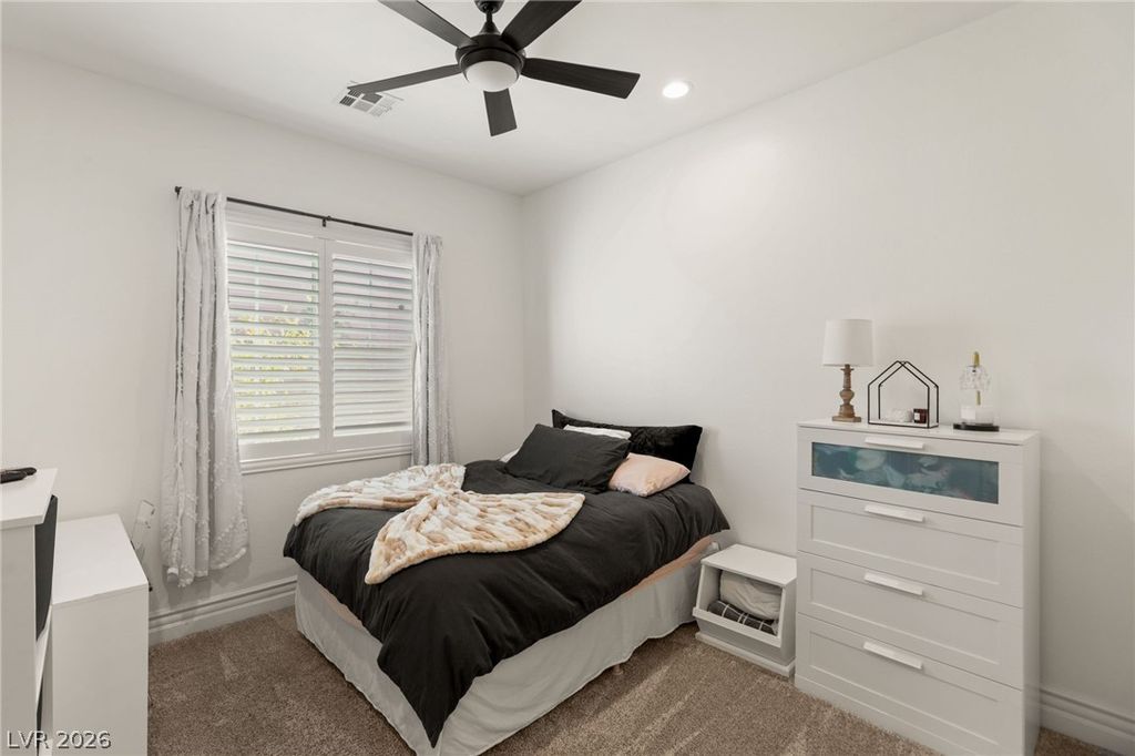 Image 31 of property listing at 725 Porto Mio Way, Las Vegas, NV 89138