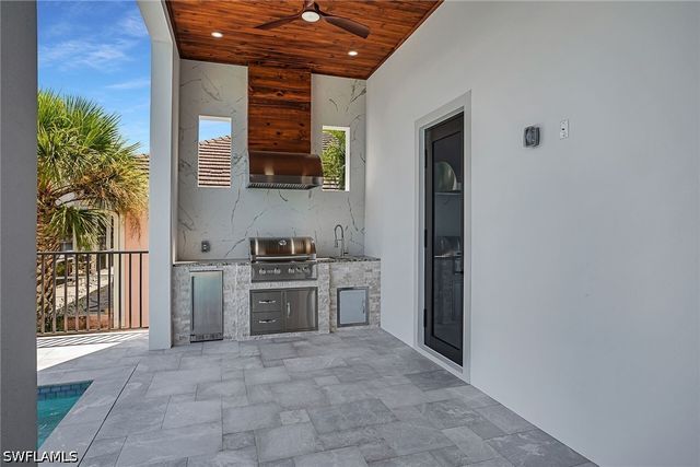 1630 Rainbow CT, Marco Island, FL 34145