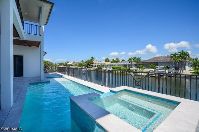 1630 Rainbow CT, Marco Island, FL 34145